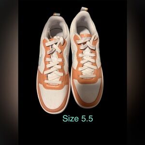 Nike White and orange Low-Top Sneakers